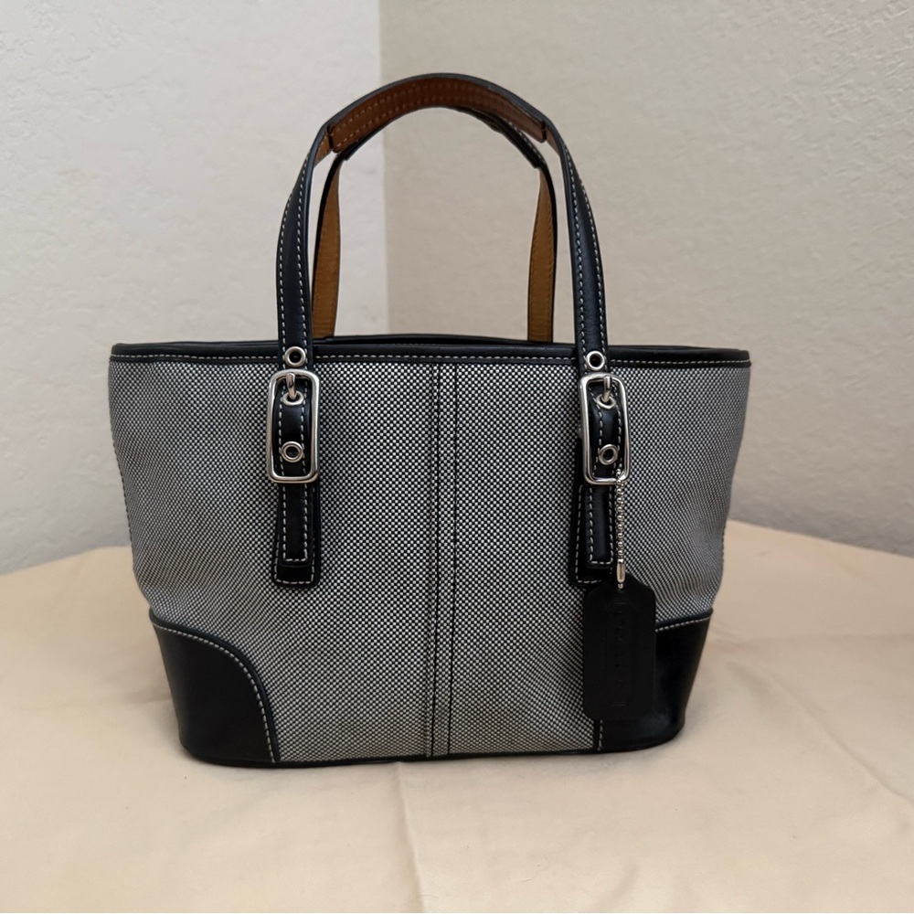 Vintage Coach Mini Bag Style 9557